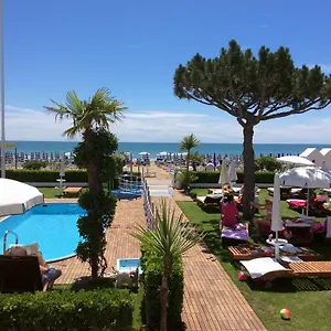Universo 3*, Lido di Jesolo Italien